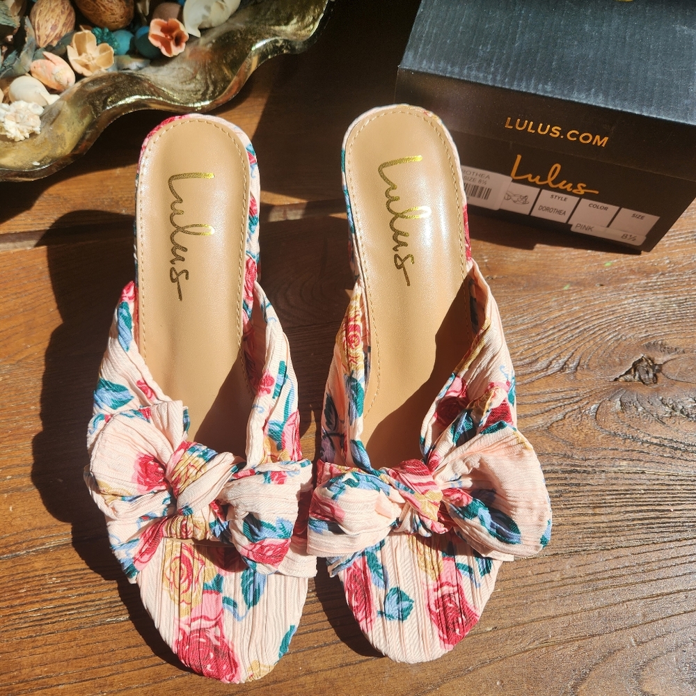Lulu's Floral Knotted Heels - Pink and Blue